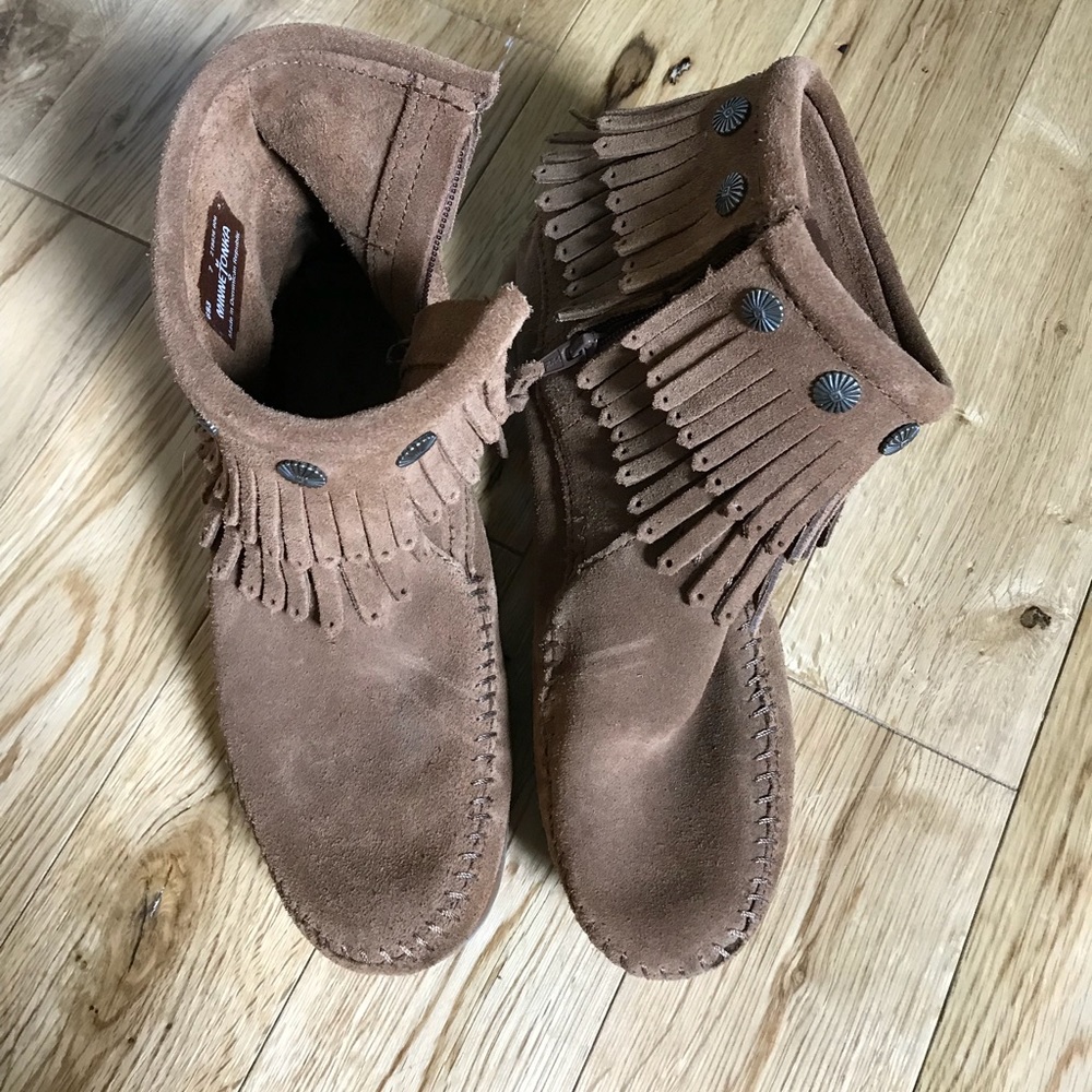 Never worn Minnetonka moccasins! Price is firm